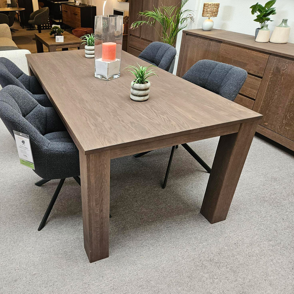eettafel massief eikenhout bruin gerookt eiken